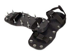DECOR 1126 EPOXY NAILED SHOES 30CM